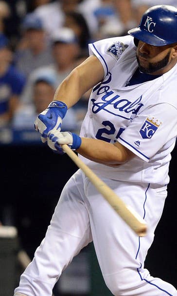 Royals' offense erupts again in 16-5 victory over Tigers